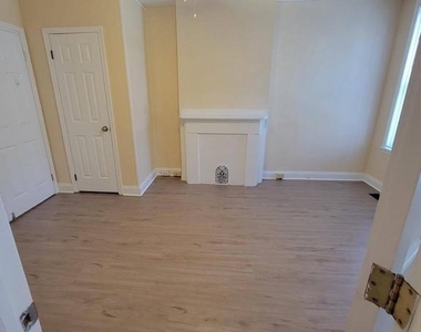 4034 Locust Street - Photo Thumbnail 1