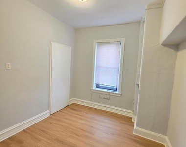3913 Baltimore Avenue - Photo Thumbnail 8