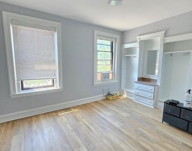 3913 Baltimore Avenue - Photo Thumbnail 9