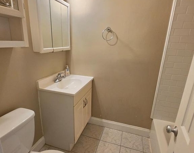 4037 Baltimore Avenue - Photo Thumbnail 7
