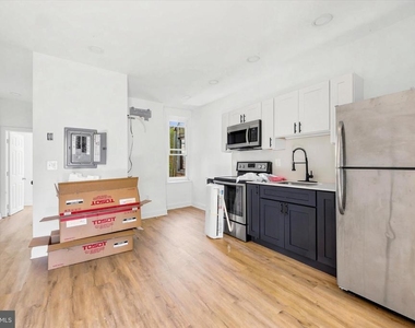 2046 S Norwood Street - Photo Thumbnail 5