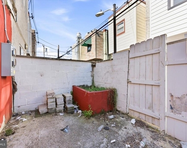 2046 S Norwood Street - Photo Thumbnail 12