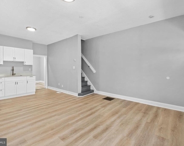 510 E Willard Street - Photo Thumbnail 8