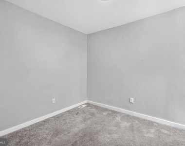 510 E Willard Street - Photo Thumbnail 18