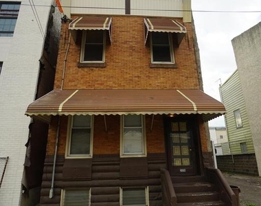 2550 E Somerset Street - Photo Thumbnail 9