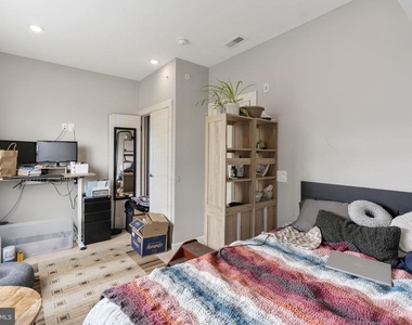 2110 W Master Street - Photo Thumbnail 10