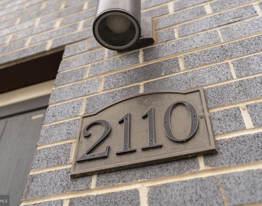 2110 W Master Street - Photo Thumbnail 18