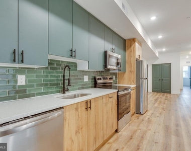 2360 N 6th Street - Photo Thumbnail 1