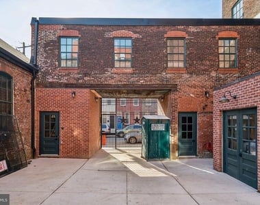 1801 N Howard Street - Photo Thumbnail 24