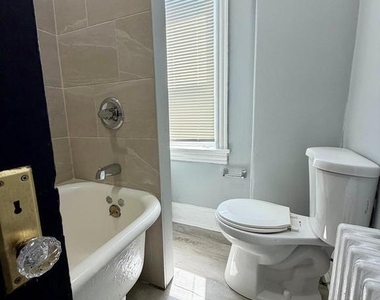1724 Saint Pauls Street - Photo Thumbnail 12