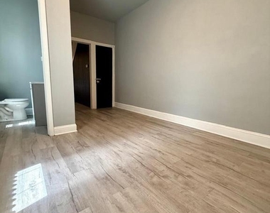 1724 Saint Pauls Street - Photo Thumbnail 11