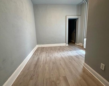1724 Saint Pauls Street - Photo Thumbnail 9