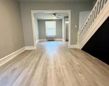 1724 Saint Pauls Street - Photo Thumbnail 3