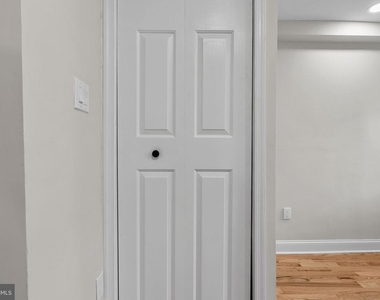 2625 Ellsworth Street - Photo Thumbnail 12