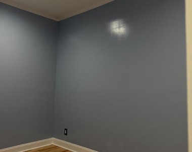 851 E Ontario Street - Photo Thumbnail 10
