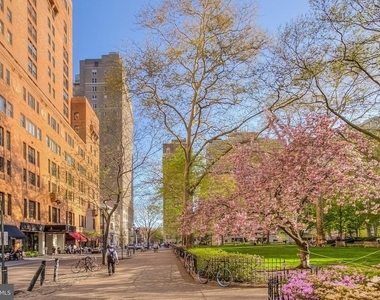 219 S 18th Street - Photo Thumbnail 35