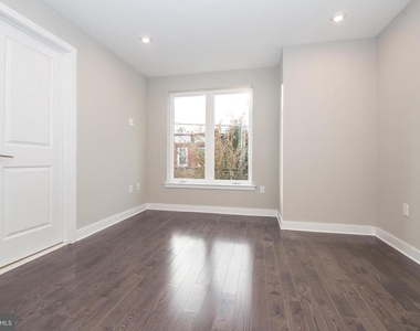 1223 N 30th Street - Photo Thumbnail 8