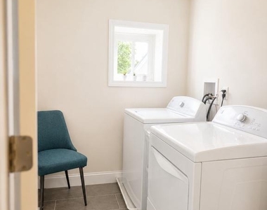 4323 Dexter Street - Photo Thumbnail 13