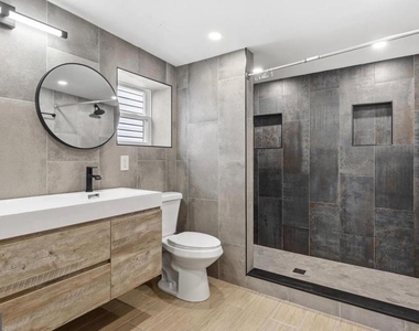 1819 E Albert Street - Photo Thumbnail 7