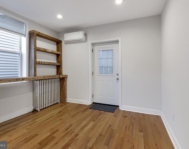 1302 N 19th Street - Photo Thumbnail 6