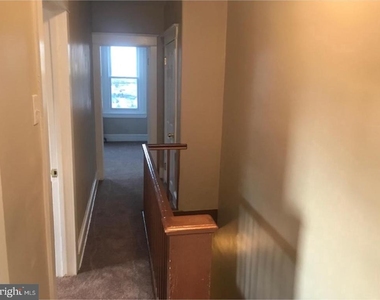 4749 James Street - Photo Thumbnail 3