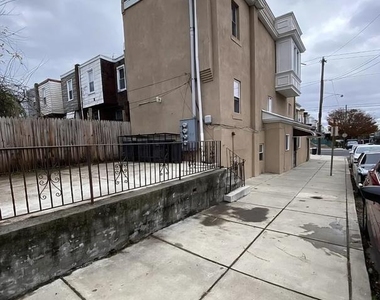 1624 N 57th Street - Photo Thumbnail 4