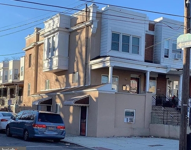 1624 N 57th Street - Photo Thumbnail 5