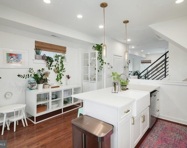 159 E Allen Street - Photo Thumbnail 19