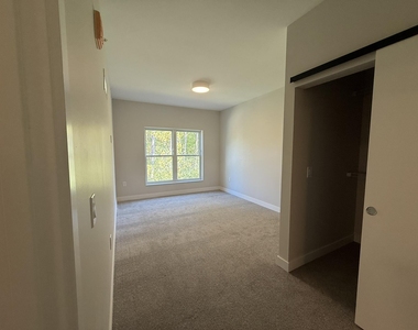 2645 Burton Road - Photo Thumbnail 23