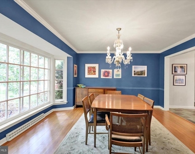 1424 Center Road - Photo Thumbnail 7