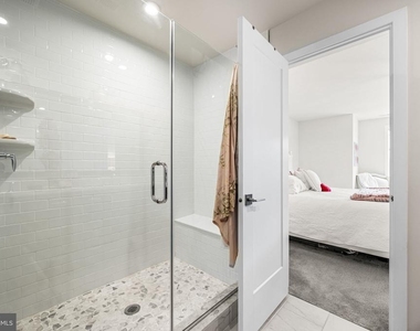 103 Segel Drive - Photo Thumbnail 24