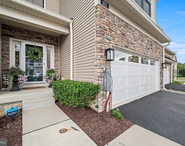 103 Segel Drive - Photo Thumbnail 31