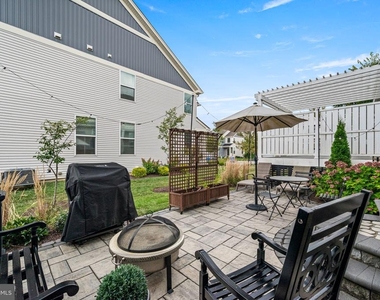 103 Segel Drive - Photo Thumbnail 29