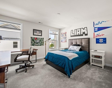 103 Segel Drive - Photo Thumbnail 25