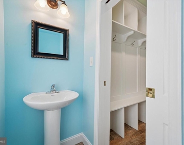 1156 Garfield Avenue - Photo Thumbnail 10