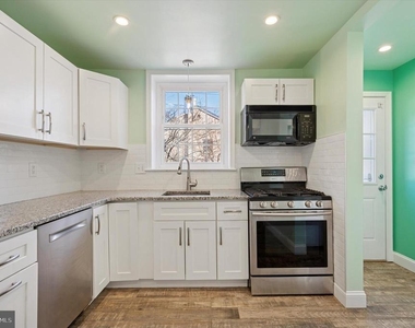 1156 Garfield Avenue - Photo Thumbnail 7