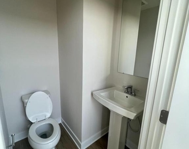 2511 Baydon Lane - Photo Thumbnail 3