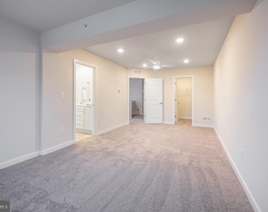 923 Magnolia Lane - Photo Thumbnail 22