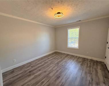 392 Bubble Creek Court - Photo Thumbnail 11