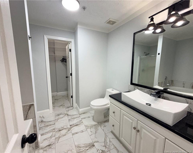 392 Bubble Creek Court - Photo Thumbnail 7