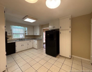 6204 Milford Drive - Photo Thumbnail 10