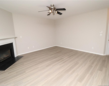 104 Bell Tower Way - Photo Thumbnail 7