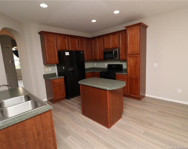 104 Bell Tower Way - Photo Thumbnail 8