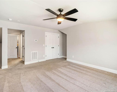 5709 Parker Pines Court - Photo Thumbnail 26