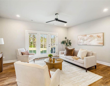5709 Parker Pines Court - Photo Thumbnail 14