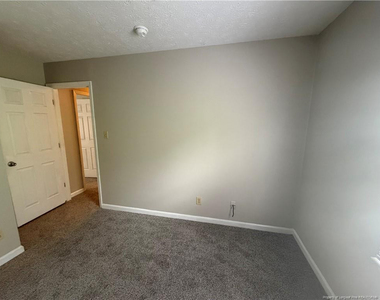 872 Hilton Drive - Photo Thumbnail 13