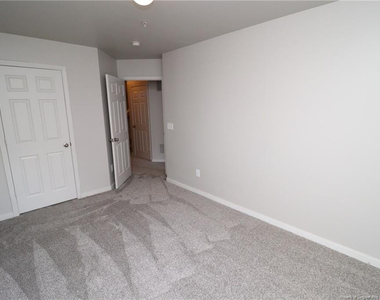 5110 Neuse Commons Lane - Photo Thumbnail 16