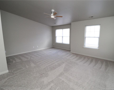 5110 Neuse Commons Lane - Photo Thumbnail 18