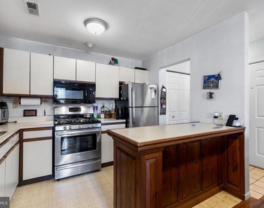 1102 Diamond Drive - Photo Thumbnail 3