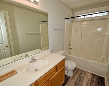 239 Tillamook Drive - Photo Thumbnail 29